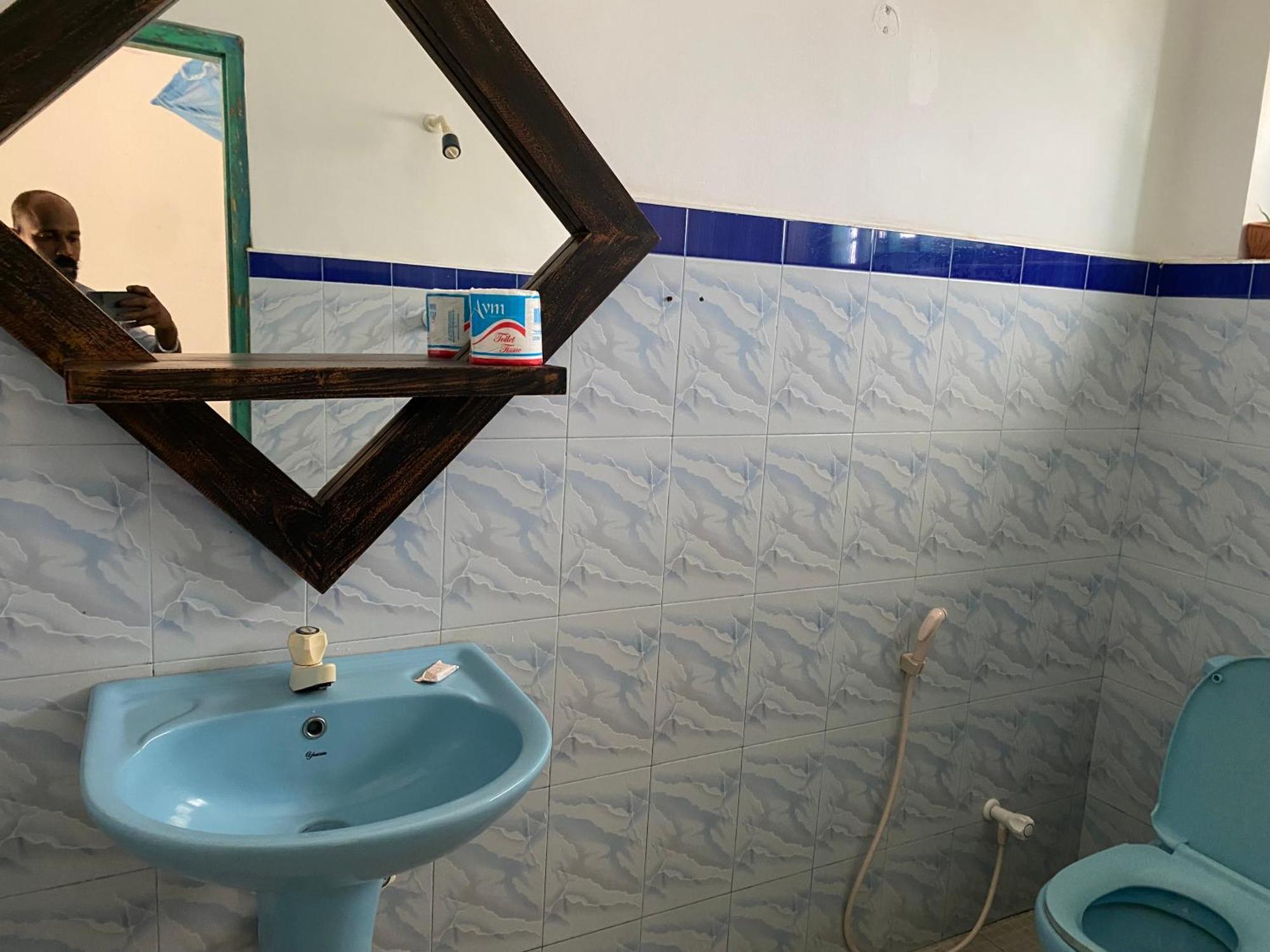 Sapphire Blue Otel Hikkaduwa Dış mekan fotoğraf